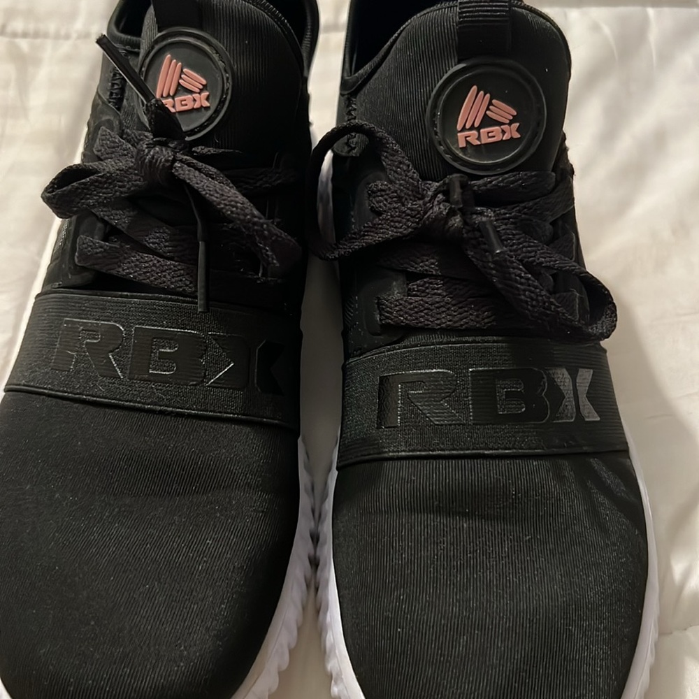 Reebok Sneaker - Picture 4 of 8